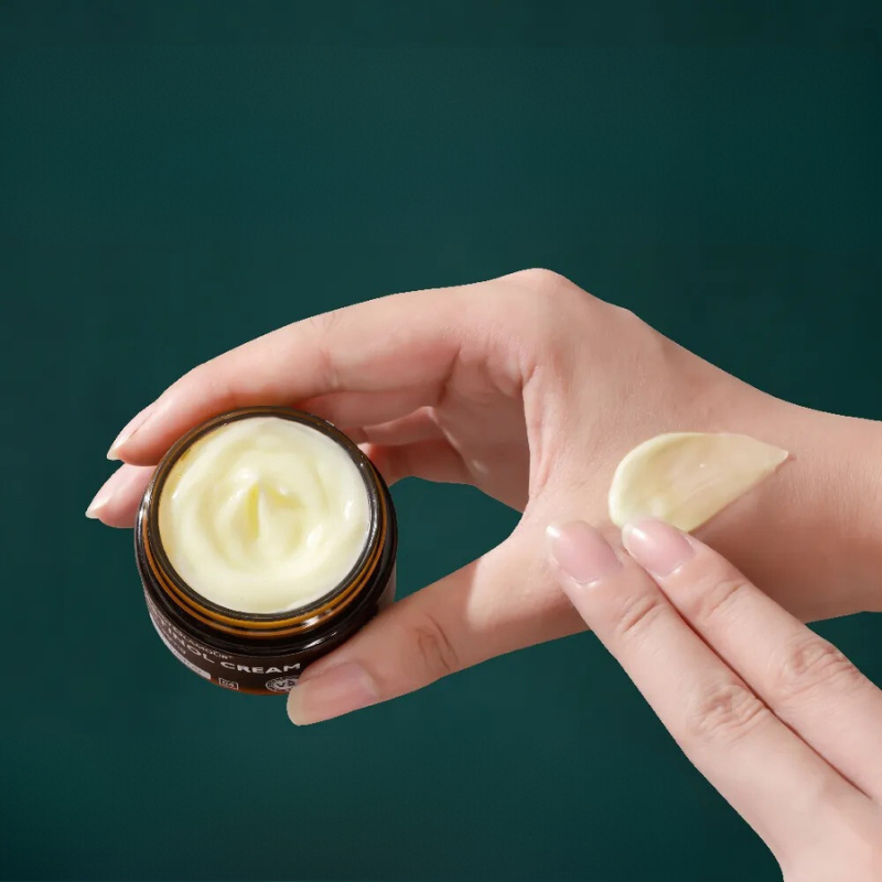 Crema Anti-Edad con Retinol Vibrant Glamour